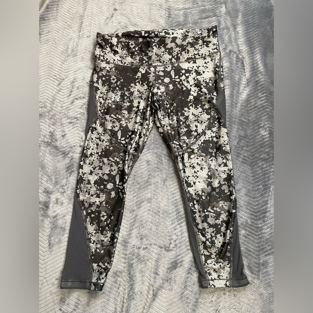 Under Armour Compression‎ Printed Crop Legging Gray XL